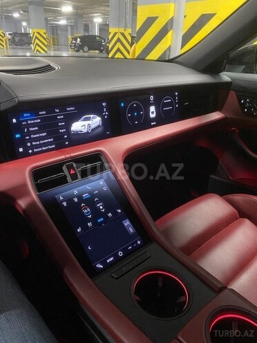 Porsche Taycan 4S 2021, 21,000 km - 0.0 l - Bakı