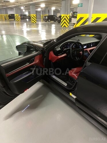 Porsche Taycan 4S 2021, 21,000 km - 0.0 l - Bakı
