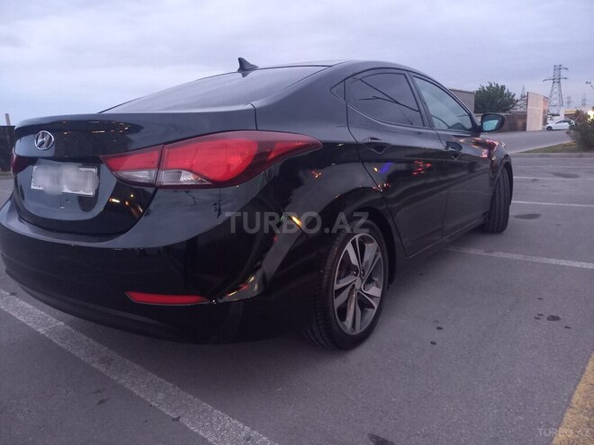 Hyundai Elantra 2015, 192,000 km - 1.8 л - Bakı