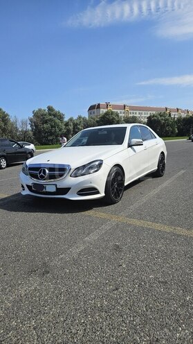 Mercedes E 220 d 2013, 211,000 km - 2.2 л - Bakı