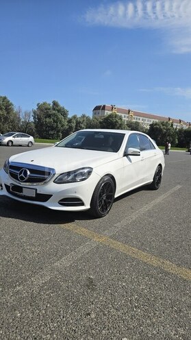 Mercedes E 220 d 2013, 211,000 km - 2.2 л - Bakı