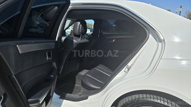 Mercedes E 220 d 2013, 211,000 km - 2.2 л - Bakı