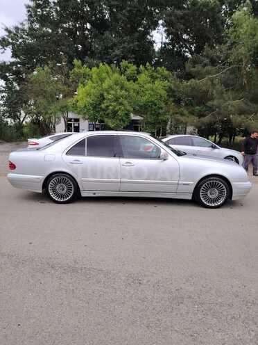 Mercedes C 220 d 2000, 310,456 km - 2.2 л - Masallı