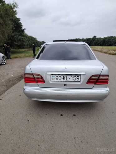 Mercedes C 220 d 2000, 310,456 km - 2.2 л - Masallı