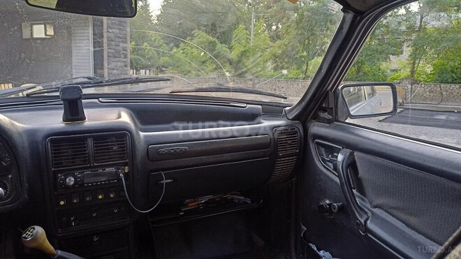 GAZ 3110 2002, 318,000 km - 2.4 l - İsmayıllı