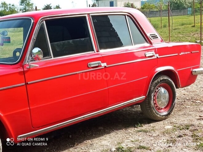 LADA (VAZ) 2103