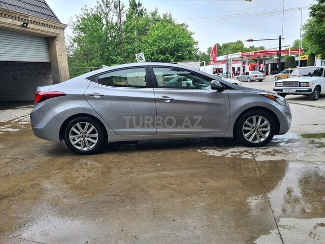 Hyundai Elantra 2015, 123,545 km - 1.8 l - Ağcabədi