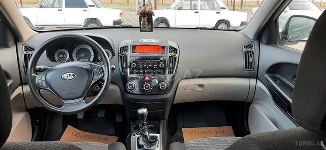 Kia Ceed 2009, 193,000 km - 1.4 л - Gəncə