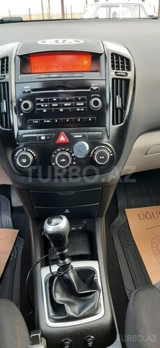 Kia Ceed 2009, 193,000 km - 1.4 л - Gəncə
