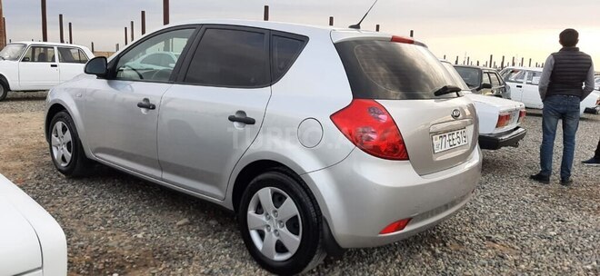 Kia Ceed 2009, 193,000 km - 1.4 л - Gəncə