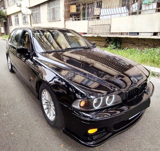 BMW 520 1999, 281,000 km - 2.2 l - Bakı