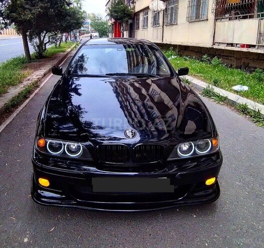 BMW 520 1999, 281,000 km - 2.2 l - Bakı
