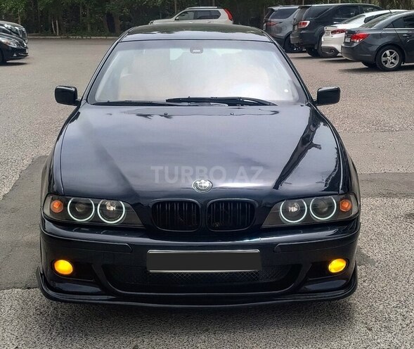 BMW 520 1999, 281,000 km - 2.2 l - Bakı