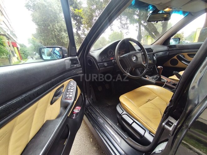 BMW 520 1999, 281,000 km - 2.2 l - Bakı