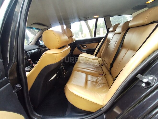 BMW 520 1999, 281,000 km - 2.2 l - Bakı