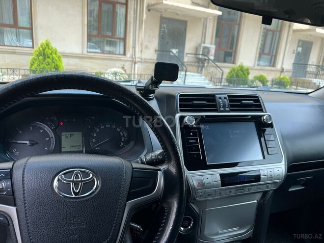 Toyota Land Cruiser Prado 2018, 144,000 km - 3.0 л - Bakı