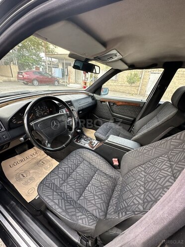 Mercedes C 200 1995, 446,127 km - 2.0 л - Bakı