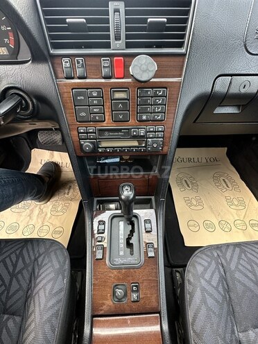 Mercedes C 200 1995, 446,127 km - 2.0 л - Bakı