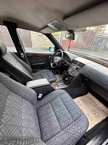 Mercedes C 200 1995, 446,127 km - 2.0 л - Bakı