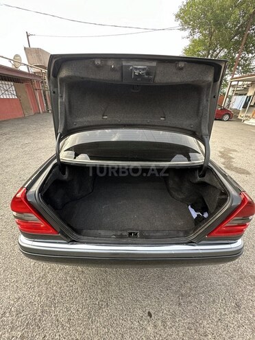 Mercedes C 200 1995, 446,127 km - 2.0 л - Bakı