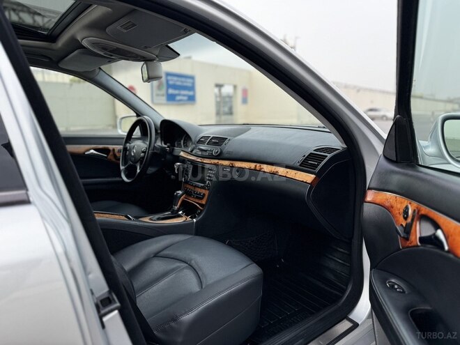 Mercedes E 350 2007, 330,265 km - 3.5 l - Bakı