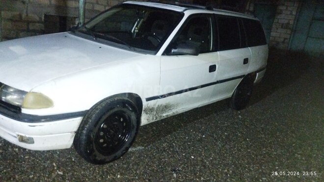 Opel Astra 1996, 237,783 km - 1.7 l - Bərdə