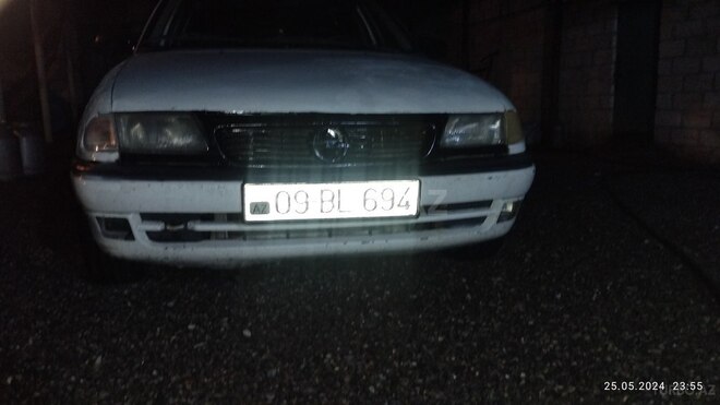 Opel Astra 1996, 237,783 km - 1.7 l - Bərdə