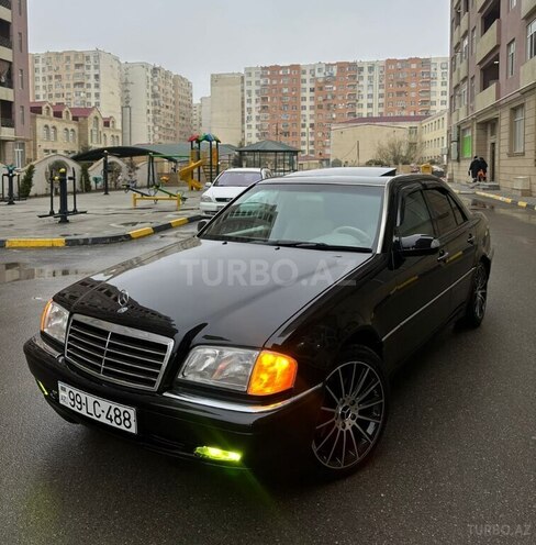 Mercedes C 230