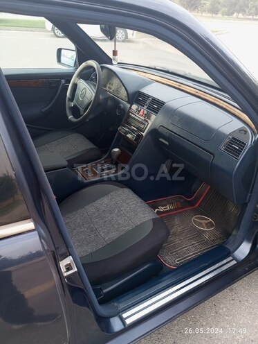 Mercedes C 240 1998, 435,000 km - 2.4 l - Bakı