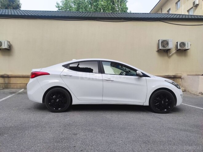 Hyundai Elantra 2013, 231,000 km - 1.8 л - Bakı