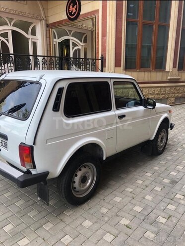 LADA (VAZ) Niva