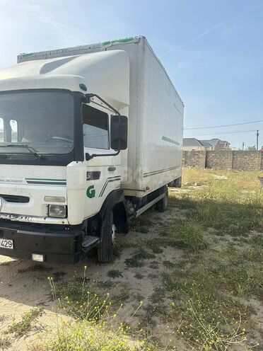 Renault  1998, 400,000 km - 4.0 l - Bakı