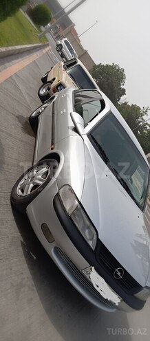 Opel Vectra 1997, 167,000 km - 1.8 l - Bakı