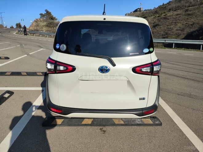 Toyota Sienta 2017, 45,000 km - 1.5 л - Bakı