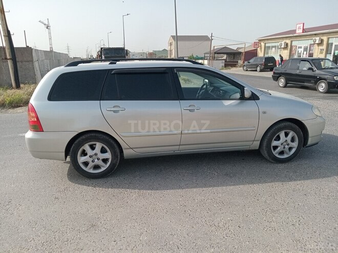 Toyota Corolla 2005, 194,000 km - 1.4 l - Bakı