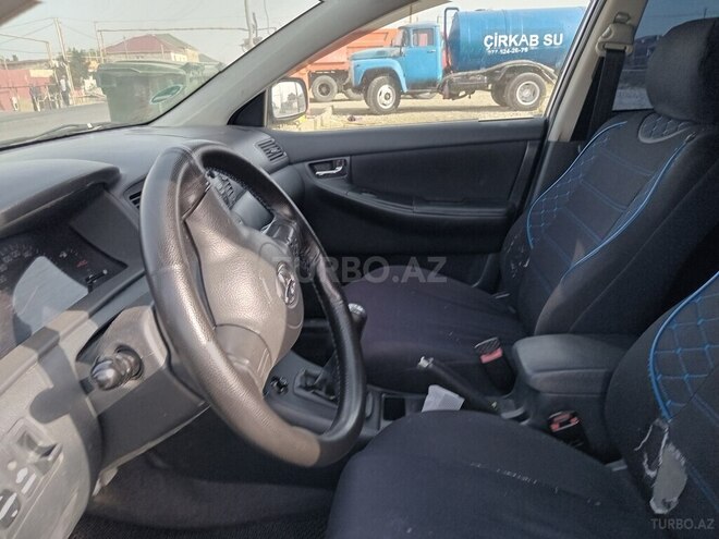 Toyota Corolla 2005, 194,000 km - 1.4 l - Bakı