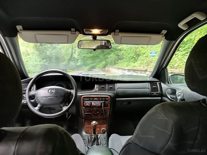Opel Vectra 1997, 238,800 km - 2.0 l - Qax