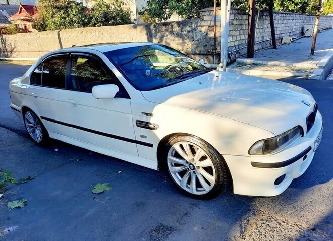 BMW 528 1997, 283,000 km - 2.8 л - Bakı