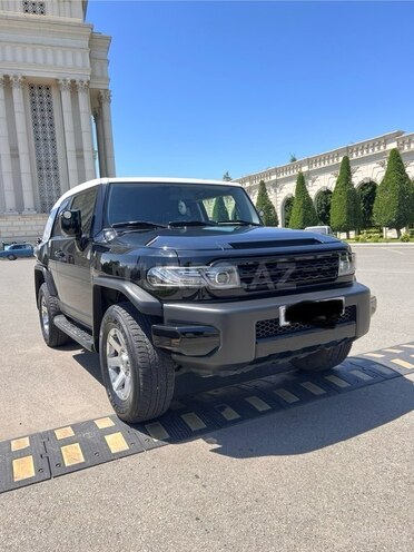 Toyota FJ Cruiser