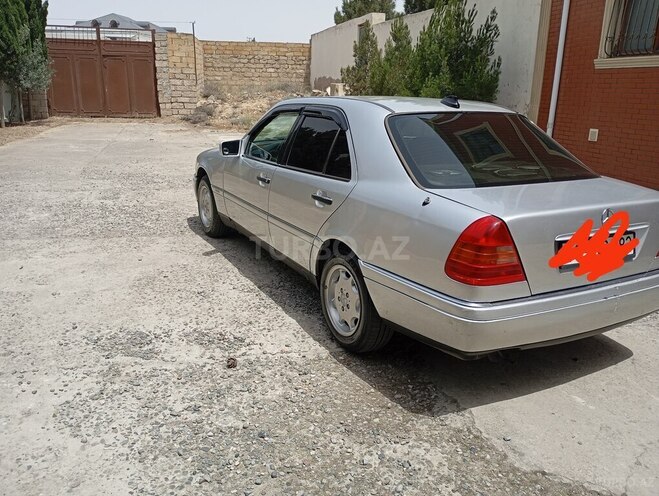 Mercedes C 200 1995, 320,000 km - 2.0 л - Bakı