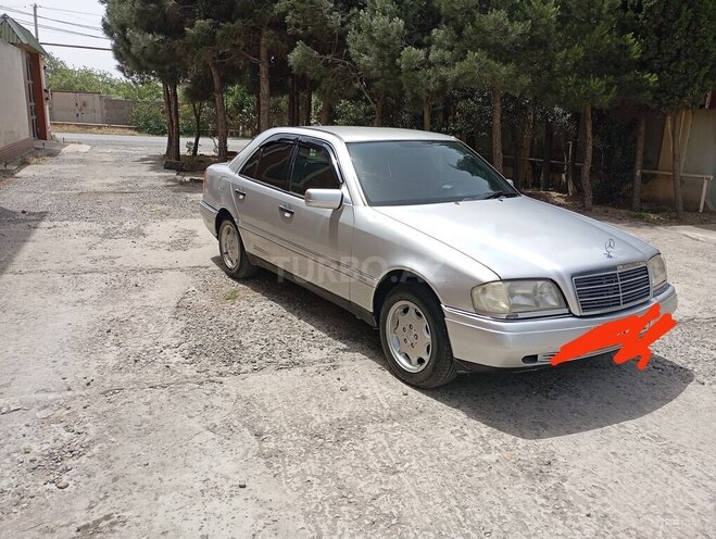 Mercedes C 200 1995, 320,000 km - 2.0 л - Bakı