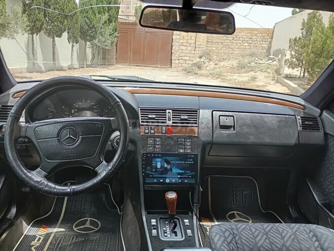 Mercedes C 200 1995, 320,000 km - 2.0 л - Bakı