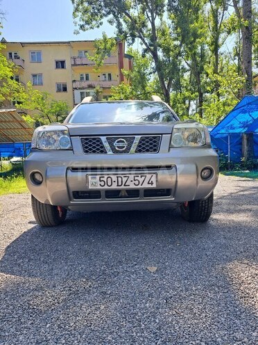 Nissan X-Trail 2004, 280,000 km - 2.5 л - Qəbələ