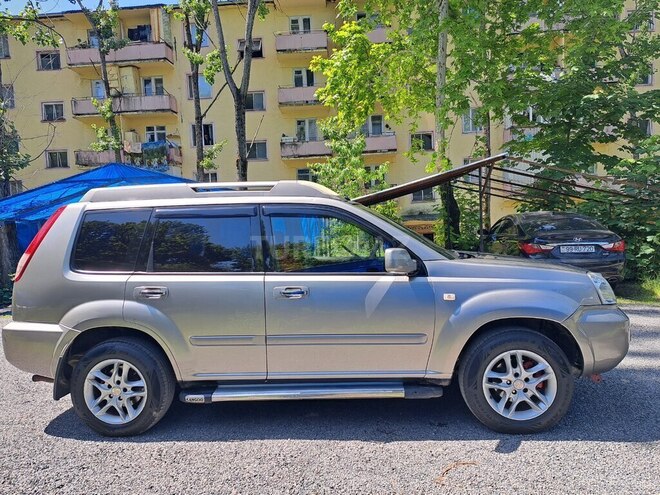 Nissan X-Trail 2004, 280,000 km - 2.5 л - Qəbələ