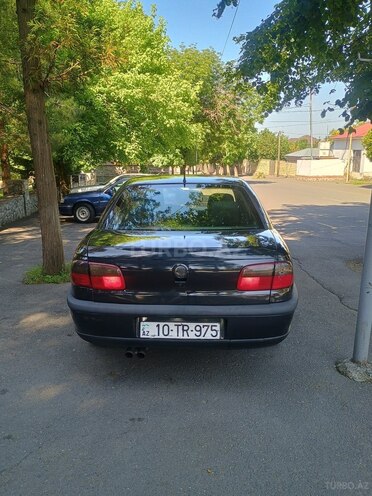 Opel Omega