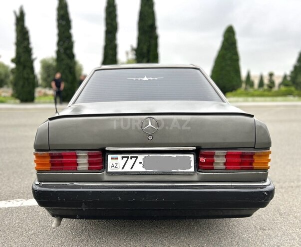 Mercedes 190 1990, 75,000 km - 2.0 l - Gəncə
