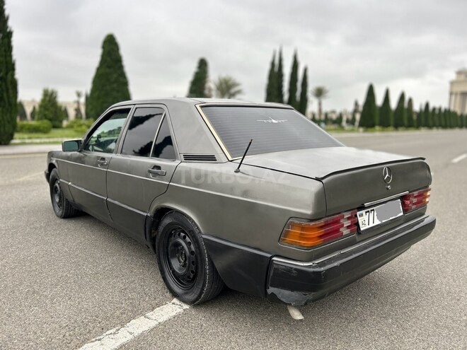 Mercedes 190 1990, 75,000 km - 2.0 l - Gəncə
