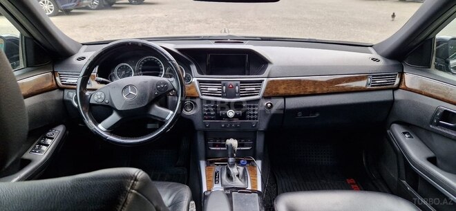 Mercedes E 220 d 2012, 199,000 km - 2.2 l - Bakı