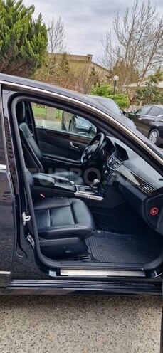 Mercedes E 220 d 2012, 199,000 km - 2.2 l - Bakı