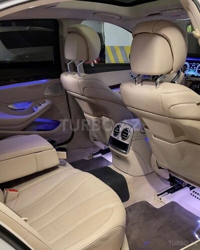 Mercedes  2017, 128,000 km - 3.0 л - Bakı